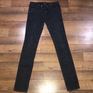 Size 5 Itz Me Straight Leg Jeans